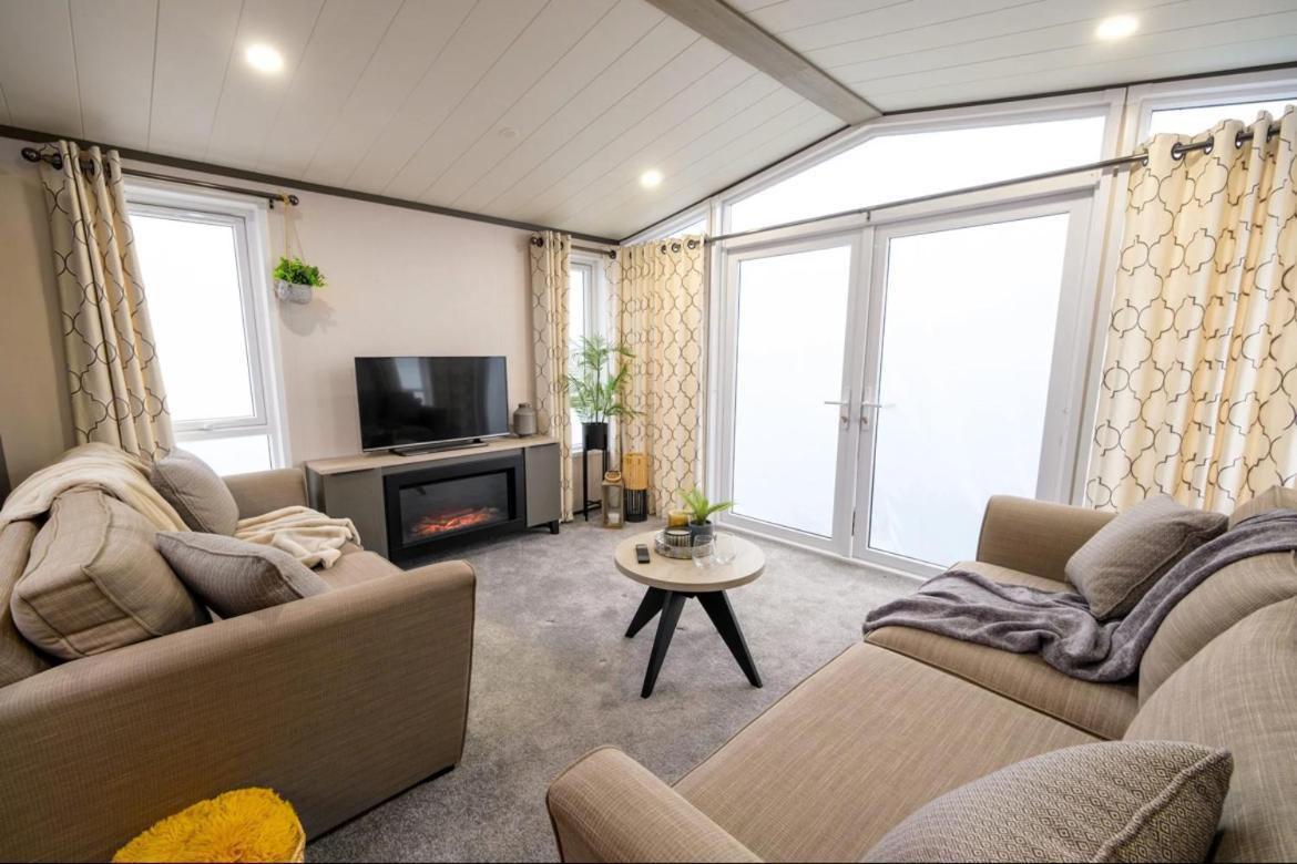 Lakewood Lodge Saint Fillans Buitenkant foto